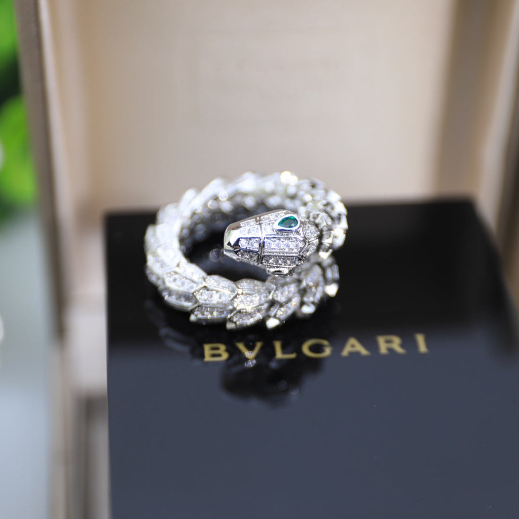 18K BVLGARI Serpenti Tubolari Ring