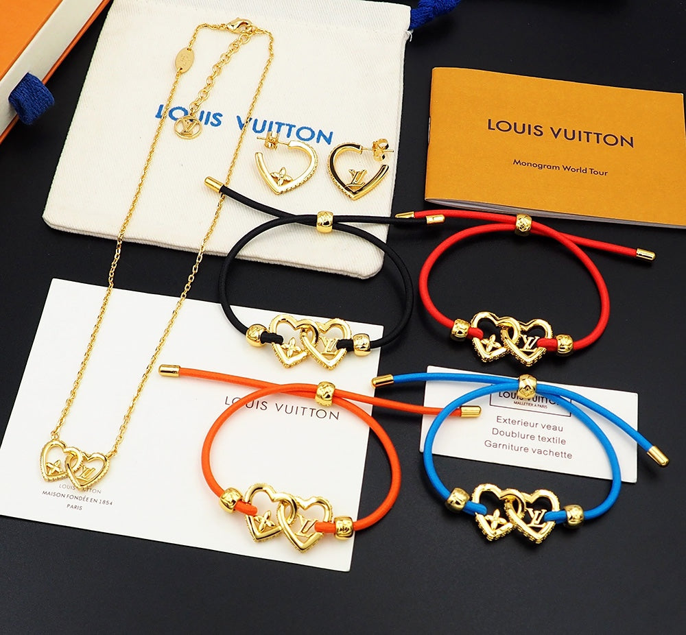 18K Louis Vuitton My Love Red Bracelet
