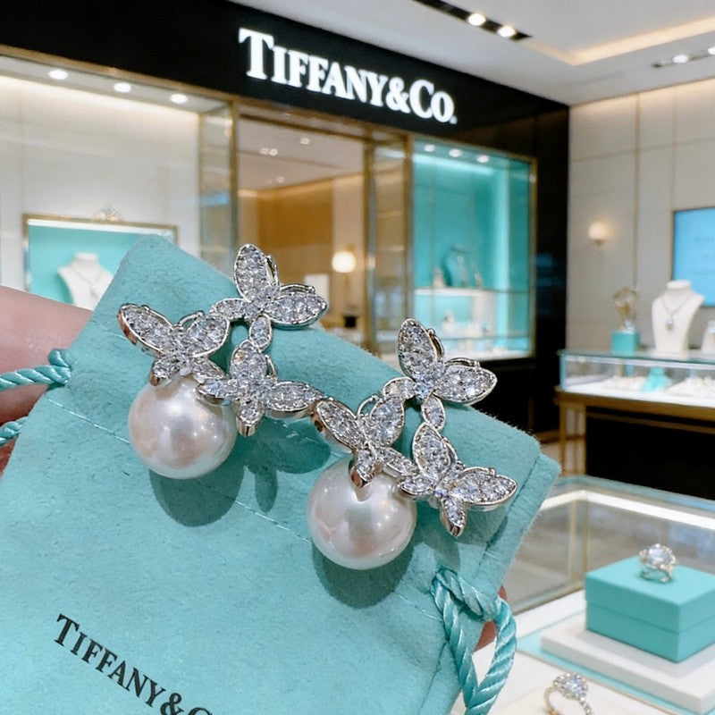 18K Tiffany Diamond Pearl Earrings