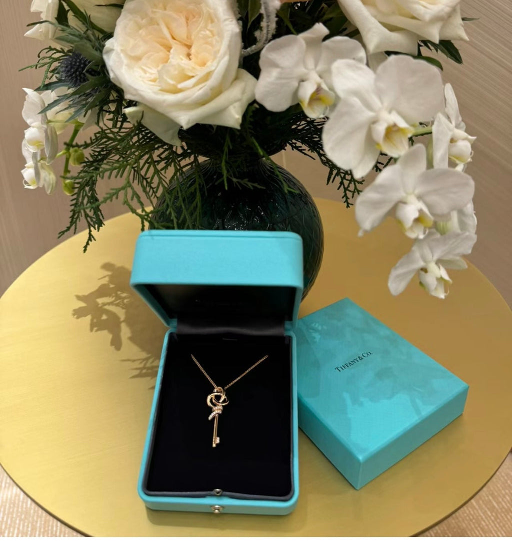 18K Tiffany Keys Woven Diamonds Medium Necklace