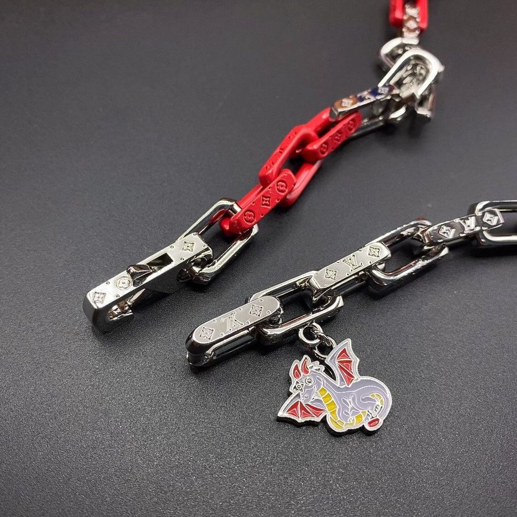 18K Louis Vuitton Dargon Monogram Chain Bracelet